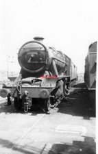 PHOTO  STANIER 8F 48687 HAS BEEN STRIPPED OF SMOKEBOX NUMBER AND SHED PLATES NEW