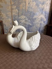 Two Swan Planter