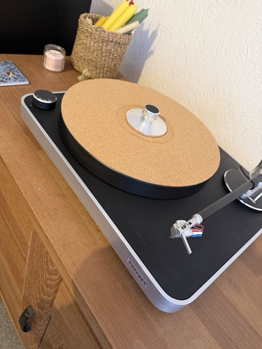 Clearaudio concept turntable - concept,