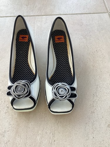 Rocket dog wedge slip shoes - rocket, on