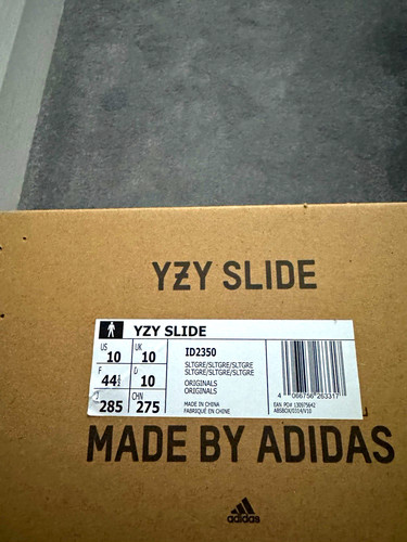 Adidas yzy slide black logo - slide,