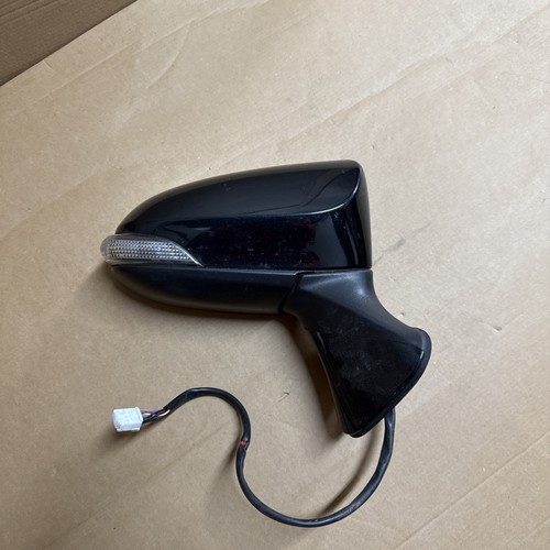 Toyota verso drivers side - verso,