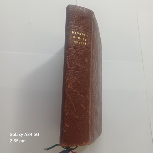 Vintage people sunday - sunday, missal