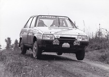 JOHN HAUGLAND'S SKODA FAVORIT, 1990 CARTEL INTERNATIONAL RALLY PHOTO.