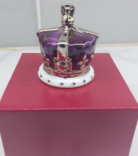 The queen mother crown - the,