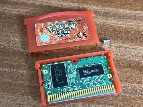 Genuine pokemon fire red - pokemon,