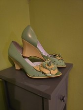 hb espana shoes green & yellow colour. Size 35.