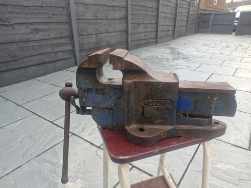 Vintage record 23 heavy - 23,