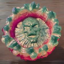 Skull Ashtray Green/Yellow