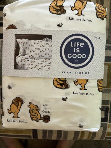 Winnie the pooh life is - winnie, /