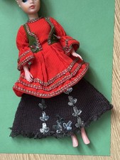 💛 Vintage 1970s Sindy Doll