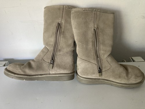 Ladies child ugg boots - boots., beige
