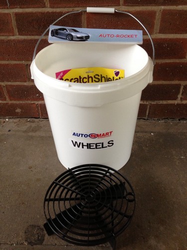 Dirt guard car wash - wash, bucket