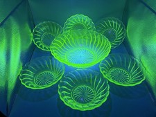 Bagley Uranium Glass Serving