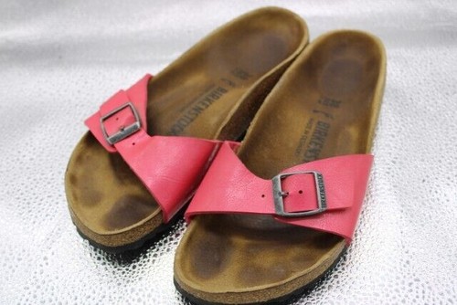 Birkenstock shoes red very