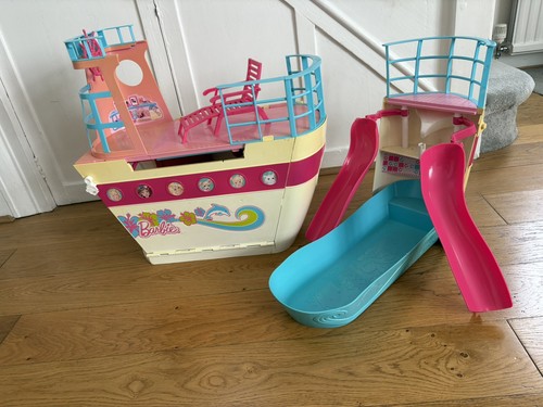 Barbie fold out - fold, cruise