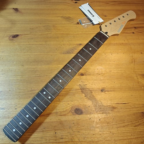 Used 2020s donner strat style - 2020s,