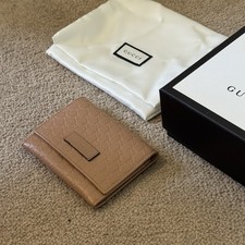 Gucci GG Marmont Embossed