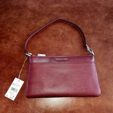 MICHAEL KORS MEDIUM PEBBLE