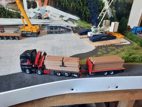 Crawler crane bog mats - 1:50,