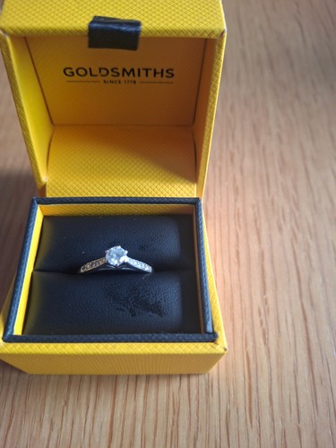 Canadian diamond solitaire - canadian,