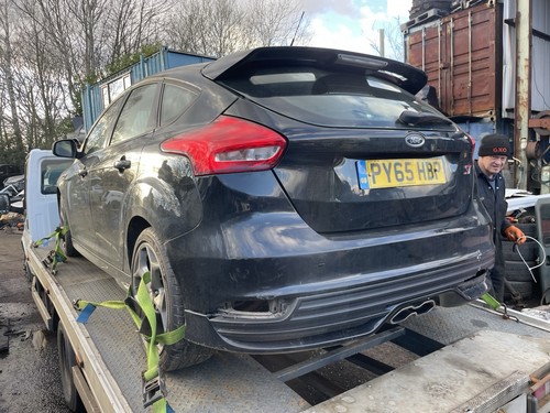 2015 ford focus 5dr - ford,