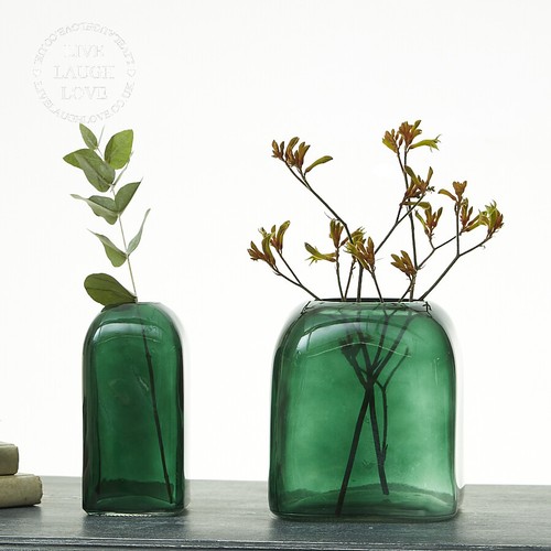 Green square glass bubble - green,