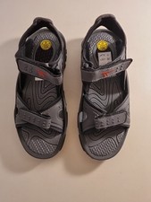 BNWT - Men's Sandals/Sailing