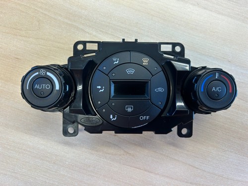 Ford fiesta mk7 - ford, 08-17