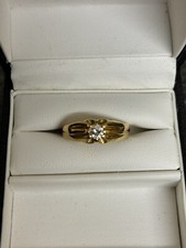 WOW Stunning 18ct gold