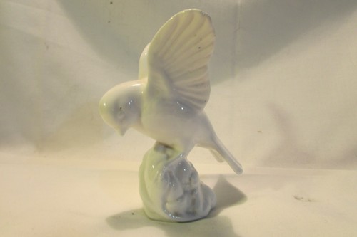 Vintage white crown - vintage, -white