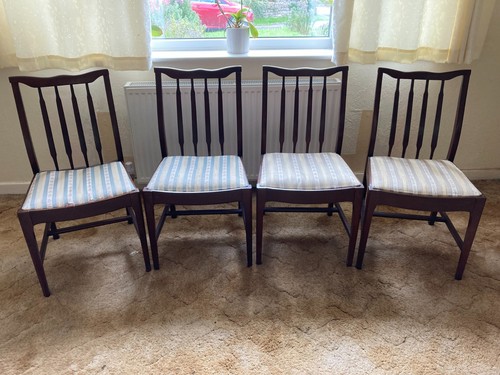 Set stag minstrel dining - of, 4