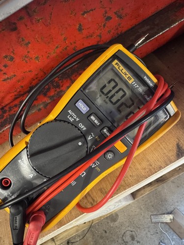 Fluke 117 electrician true - fluke, electrician's