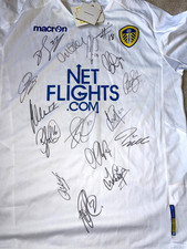 2010 - 2011 SQUAD SIGNED LEEDS UTD SHIRT AUTOGRAPH COA LEEDS UNITED