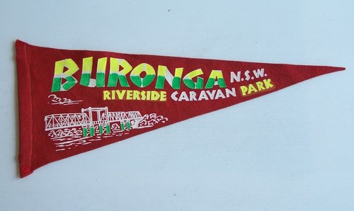 Vintage buronga caravan park - caravan,