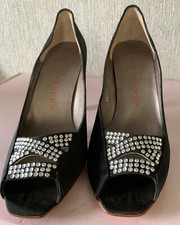 SIZE 3 SACHA LONDON LADIES