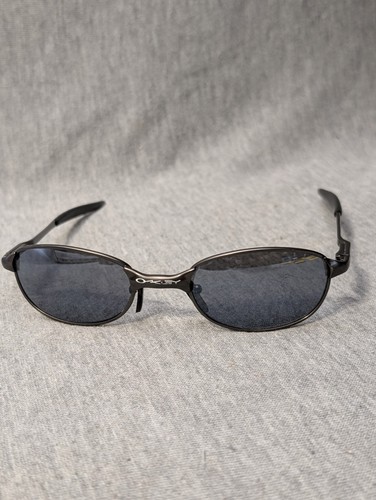 Vintage oakley wire 1 - e, 2.1