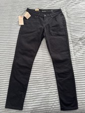 Levi demi curve womens - demi,