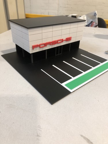 Printed porsche showroom - 3, d