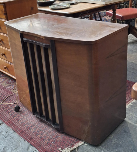 Vintage 1950s radiogram - 1950s,