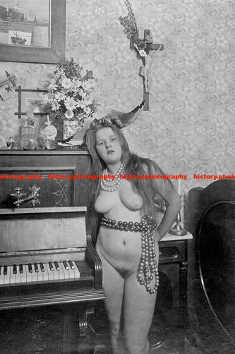 F023219 vintage nude art - vintage,