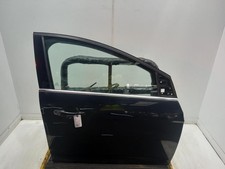 FORD FOCUS Right Front Door