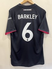 2023-24 Luton Town Umbro Third ShirtBarkley #6 M