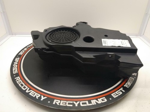 Audi 2003 subwoofer - 2003, 8p