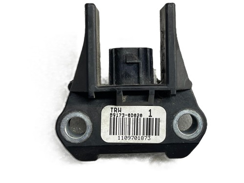 Toyota yaris mk2 2009 - yaris, 1.0l