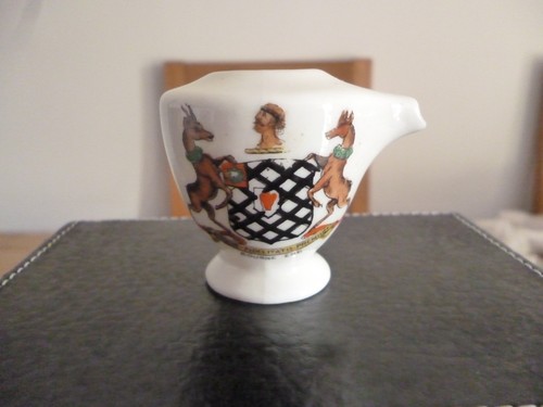 Bourne end crested - bourne,