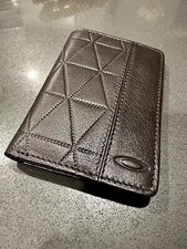 NEW! Oakley LEATHER SLIM