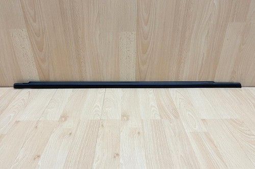 Rear left door glass - left, rubber