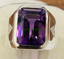 Natural Amethyst Gemstone with