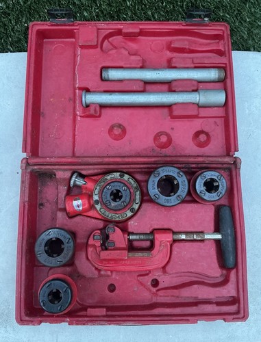 Pipe threading tool tools - pipe,